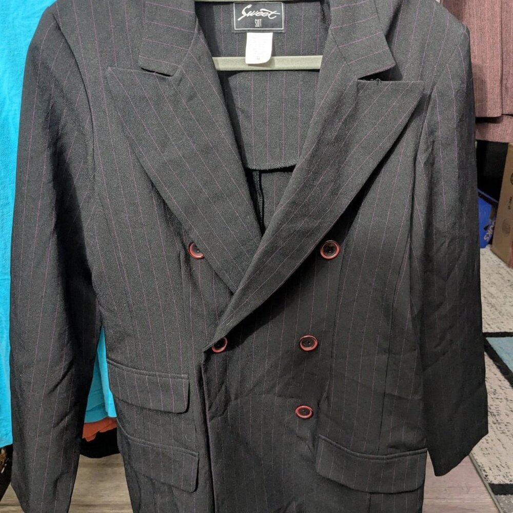 Sweet Suit Black Blazer with Purple buttons and Pinstripes Size 10